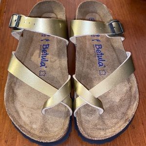 Brand new Betula by Birkenstock gold sandals